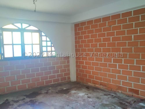 Imagen 5 de 10 de Casa En Venta La Cooperativa Maracay 22-24188 Hc