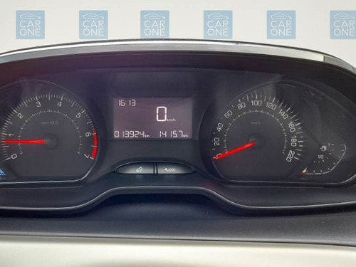 Imagen 10 de 16 de Peugeot 2008 1.6 Allure 2021