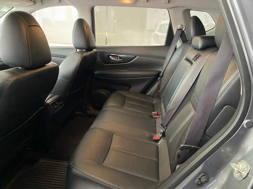 Nissan X-Trail 2.0 Exclusiv 2 Row Hybrid