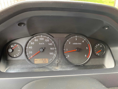 Nissan Urvan 2012 3.0 Diesel 16psj + Conductor