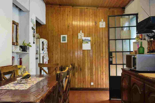 Casa En Venta Adrogue-ideal Inversor-lote 870 M2