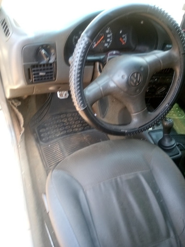 Imagem 8 de 13 de Volkswagen Parati 1.6 Ap Cl 2 Portas