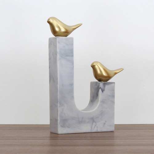 Set de 2 esculturas de pájaros de color mármol con oro moderno