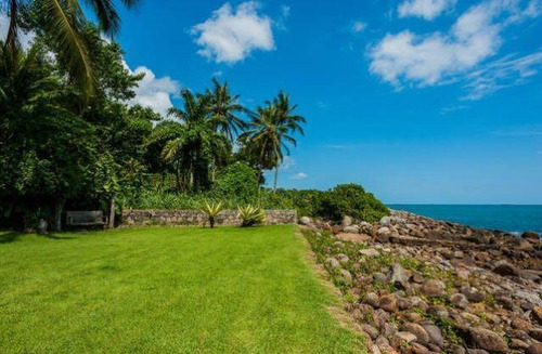 Casa Em Ilhabela Na Costeira A Venda - 9667
