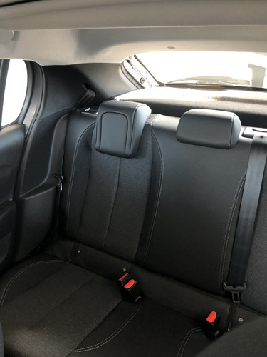 Peugeot 208 1.0T Allure Pack