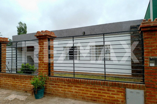 Casa Dos Dormitorios En Venta