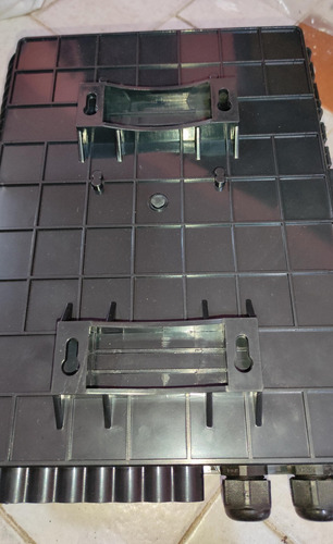 Caja Nap Fibra Optica 1x16 Con Splitter 1x8 Bulto 10 Und