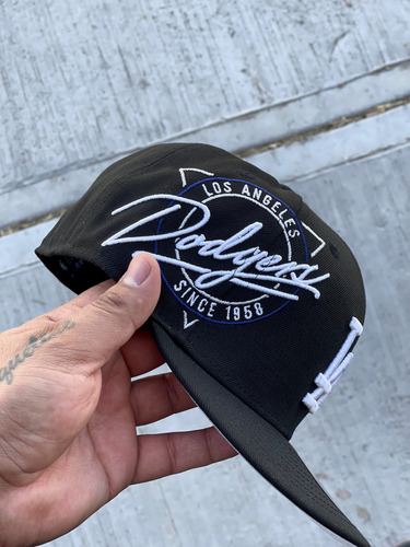 Gorra New Era Los Ángeles La Dodgers Edición Negro 7 1/4 (Usado)