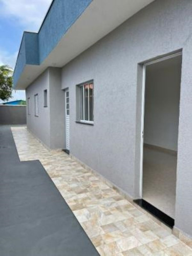 Imagem 9 de 12 de Casa Na Praia De Itanhaém/sp! Com 2 Quartos, Aceita Financiamento Bancário!