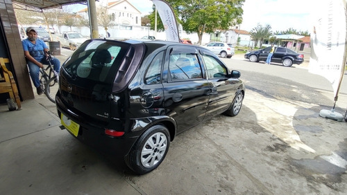 Imagem 4 de 8 de Chevrolet Corsa 2010 1.4 Maxx Econoflex 5p