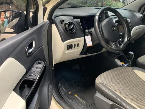 Renault Captur 2.0 Intens Automática