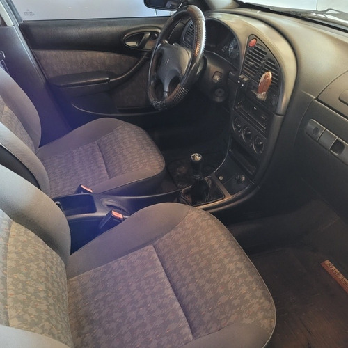 Imagen 13 de 17 de Citroën Xsara 1998 1.8 Sx