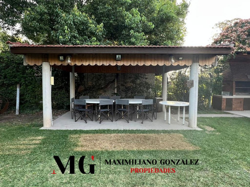 Casa En Venta Y Alquiler, 3 Ambientes - Barrio Parque El Trébol.