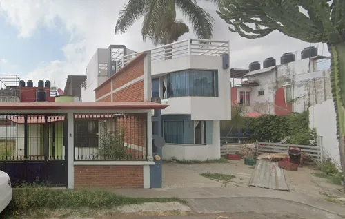 Venta De Casa En Uruapan, Col. Conjunto Habitacional Real Santa Rosa Infonavit