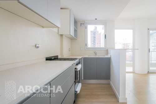 Departamento En Venta 2 Ambientes Quilmes Centro, Con Cochera