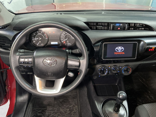 Toyota Hilux Srv 4x4 Lxxt72