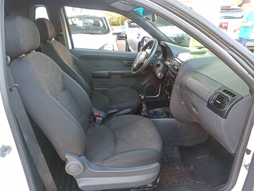 Fiat Strada 1.4 Mpi Hard Working Ce 8v Flex 2p Manual