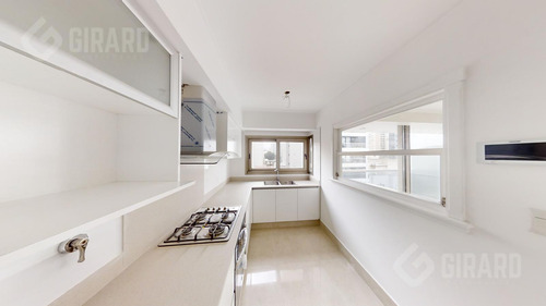 Venta De 3 Amb A Estrenar. Amplio Living Comedor. Zona Paseo Aldrey. Con Patio