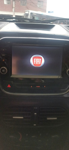 Fiat Strada 1.4 Working Cab. Dupla Flex 2p