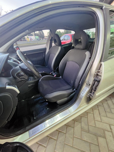 Peugeot 207 2.0 Sedan Xt Hdi