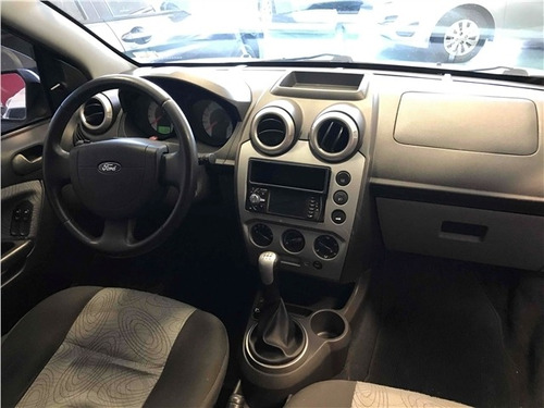 Ford Fiesta 1.6 Mpi Class Sedan 8v Flex 4p Manual