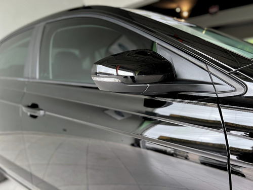Volkswagen Virtus 1.6 16v Msi Aut. 4p