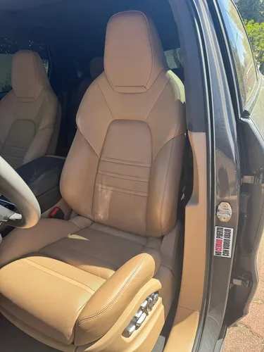 Porsche Cayenne 4.9 Turbo At