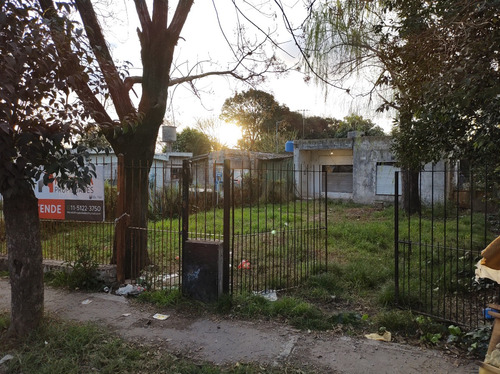 Merolla Vende | Terreno Lote Casa En Venta Paso Del Rey Moreno | Lote 10 X 40 Aprox