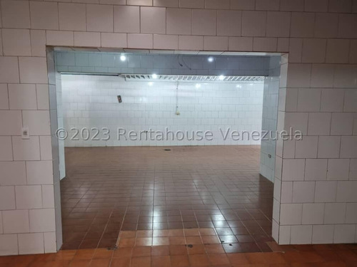 Local Comercial En Venta En Nueva Segovia Barquisimeto Lara -- %%m-c-t%% Cod. 24 Guion 3 7 5 9