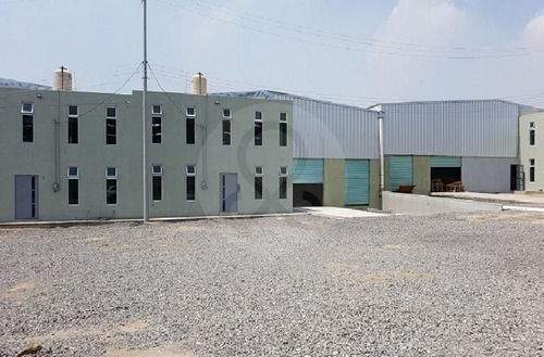 Bodega Comercial En Renta En Fraccionamiento Las Liebres