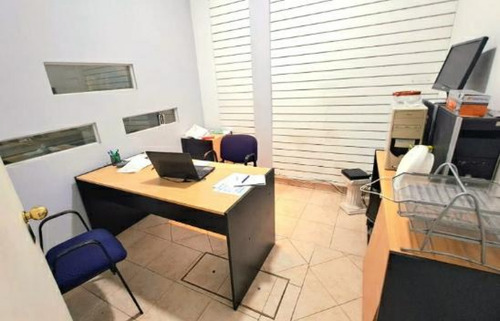 Local Comercial ! Perez Quintana 1300