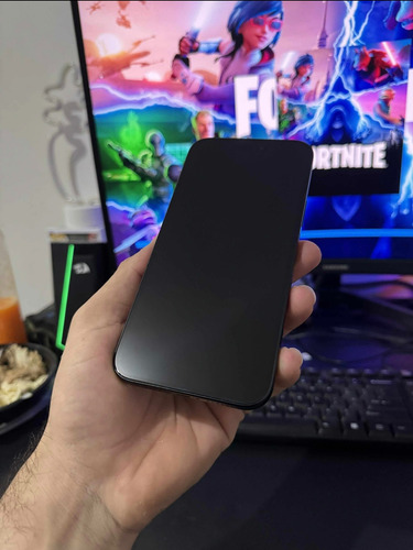 Apple iPhone 15 Plus (128 Gb) - Negro (Usado)