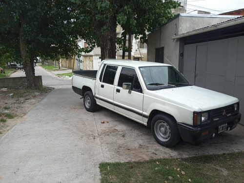 Mitsubishi L200 2.5 D/cab 4x2