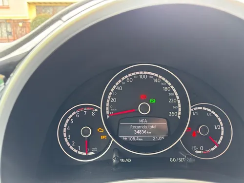 Volkswagen Beetle 2.5 Sport Plus