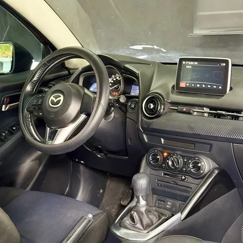 Mazda 2 1.5 Touring