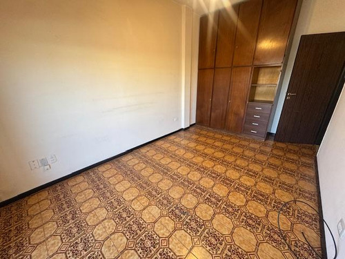 Departamento En Alquiler Ramos Mejia, 4 Ambientes, Apto Profesional
