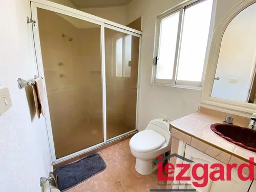 Se Vende Bonita Casa En Lomas De Cocoyoc