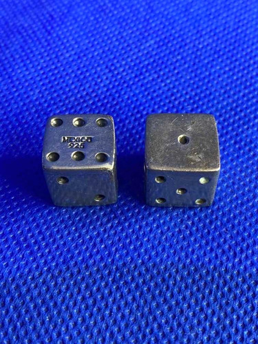 Imagen 1 de 5 de Dados De Plata .925 Chicos