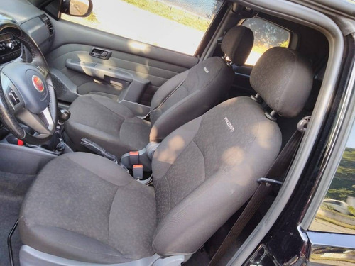 Imagem 8 de 11 de Fiat Strada 1.4 Mpi Freedom Cd 8v Flex 3p Manual