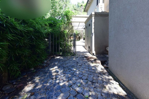 Venta Casa 6 Ambientes,los Berros Bella Vista
