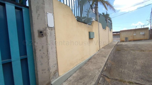Imagen 7 de 30 de Club Campestre Comercial En Venta En La Mata Cabudare Lara *-*-*- Código Flex 21-17677 Rafael Carrasquel Vende Contáctame 0424.593.75.42 Instagram: @rentahouse.centrooccidente -*-*-*-*-