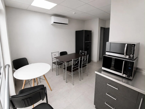 Exclusiva Bodega Comercial En Work Center Radial Nororiente
