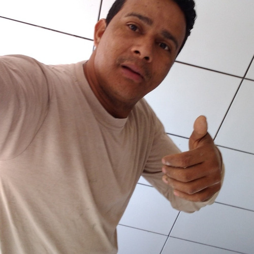 Imagem 1 de 5 de Pedreiro Em Geral