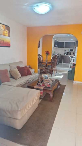 Casa En Venta Flor  Amarilo