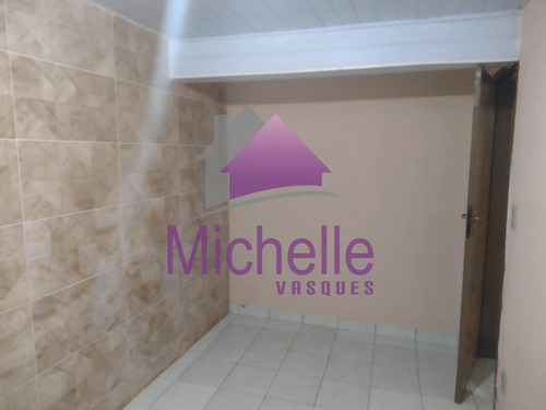 Imagem 4 de 15 de Casa Para Venda Em Teresópolis, Santa Cecília, 2 Dormitórios, 1 Banheiro - Cs-438_1-2285906