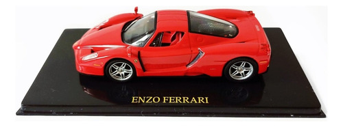 Miniatura roja Ferrari Enzo 2002 Ixo 1/43 color rojo