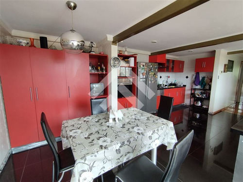 Casa En Venta Los Almendros, Reñaca, 5d Y 4b, Viña Del Mar