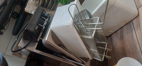 Vendo Utencilios Para Lanchonete Completa