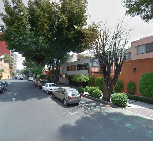 Casa En Venta En La Del Valle, Cdmx. Recuperación Bancaria Laab2