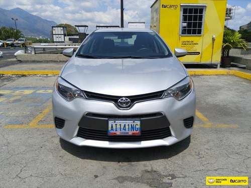 Toyota Corolla Le- Automático